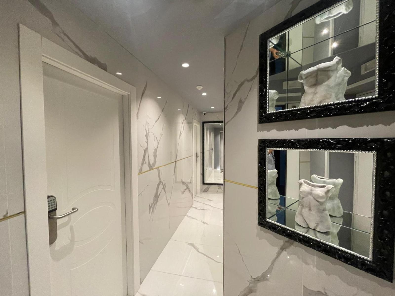 Lary'S Rooms - Vaticano Rome Exterior photo